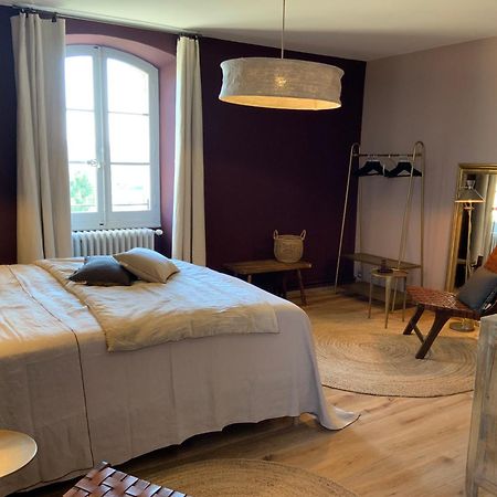 La Bastide Des Grands Chenes Bed and Breakfast Lambesc Δωμάτιο φωτογραφία